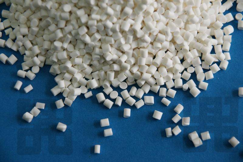 塑料造粒用那種型號的熒光增白劑比較合適？